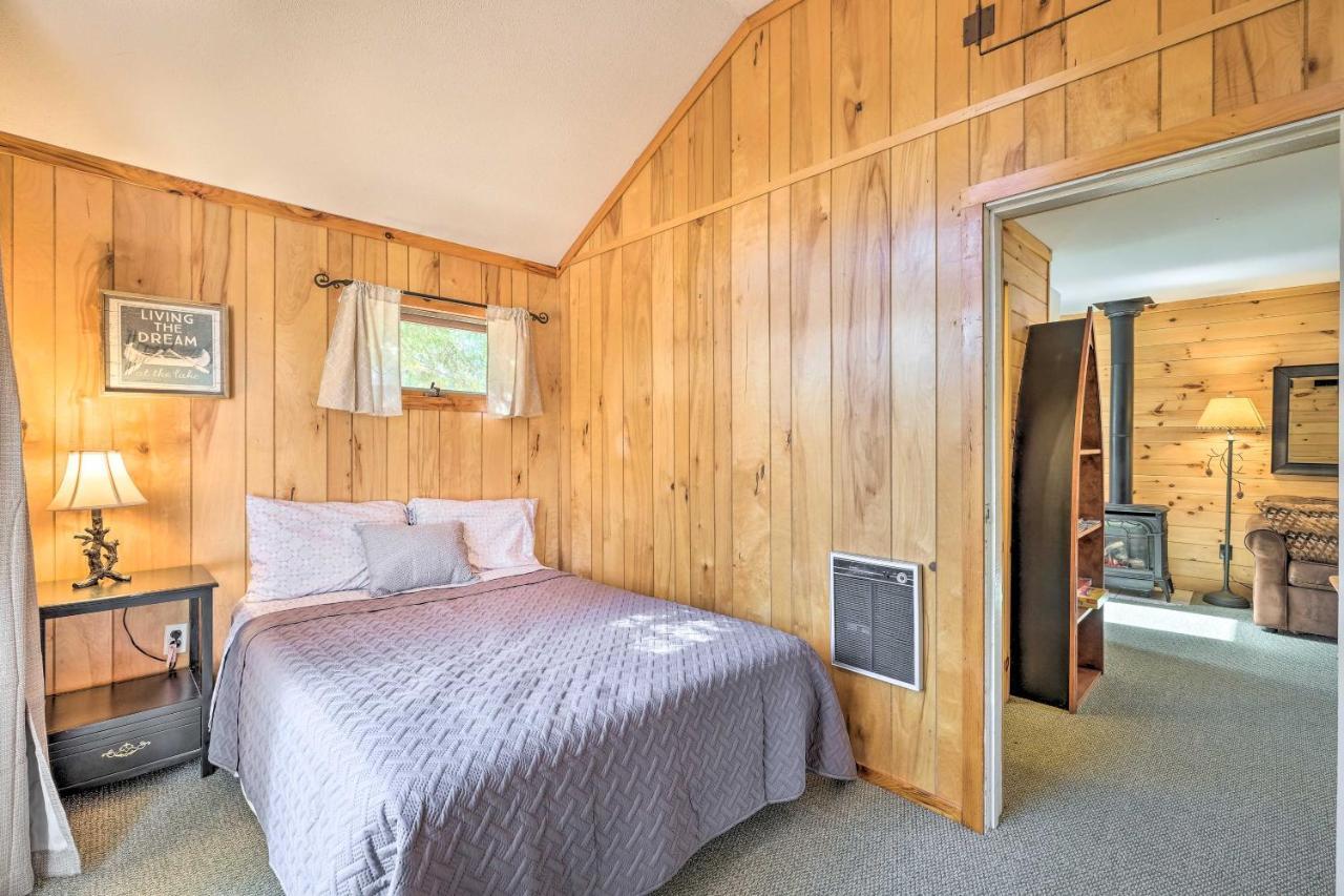 Lake Pleasant Cabin 3 Acres, Kayaks&Beach! Bagian luar foto